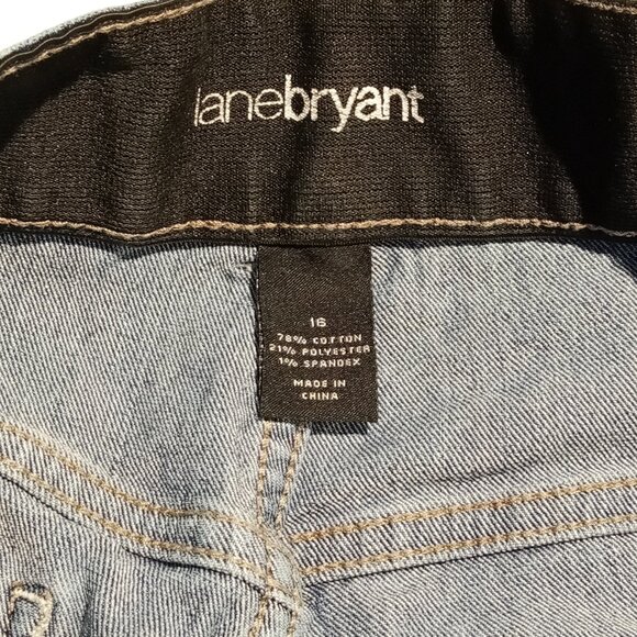 Lane Bryant Capri Denim  sz 16 Jeans  Stretch waist  Tummy Panel  2 button waist - Picture 6 of 11
